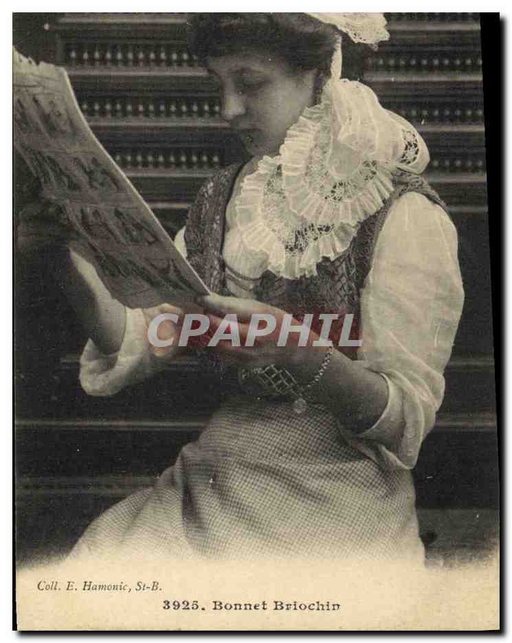 CPA Folklore Bonnet Briochin 