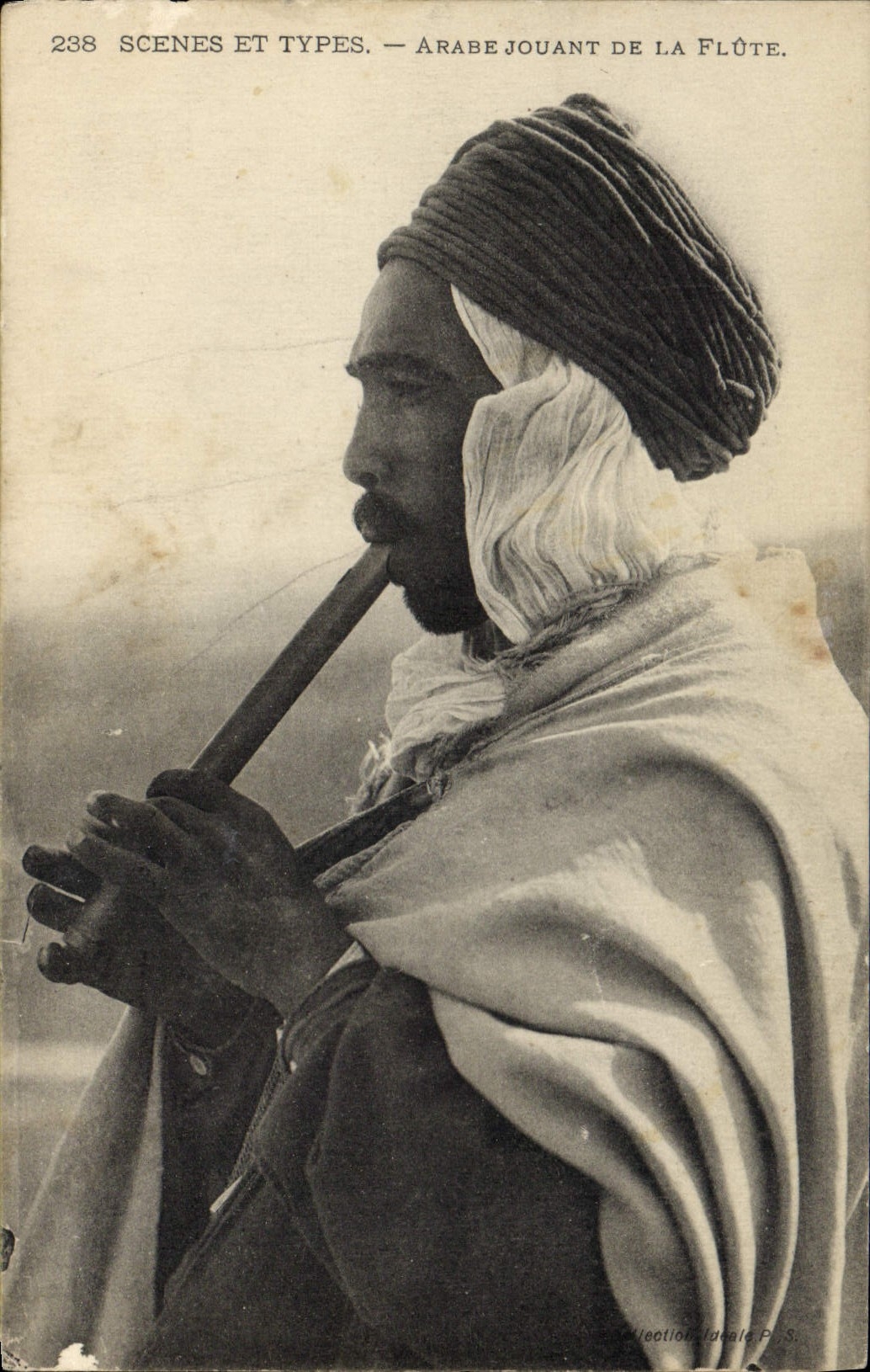 Arabe jouant de la flûte — Scènes et Types n°238 — Leotillon, J. & C. S.