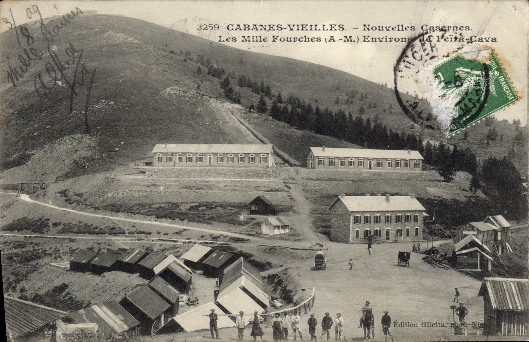 CPA Militaria Chasseurs Alpins Cabanes Vieilles Nouvelles casernes LEs Mille Fourches Environs de Peira Cava