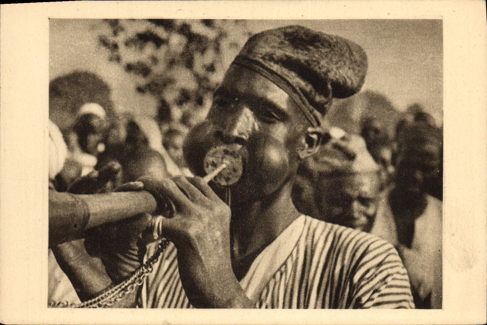 Afrique Équatoriale Française — Musicien de Fort Lamy — Édition R. Bogue, Paris