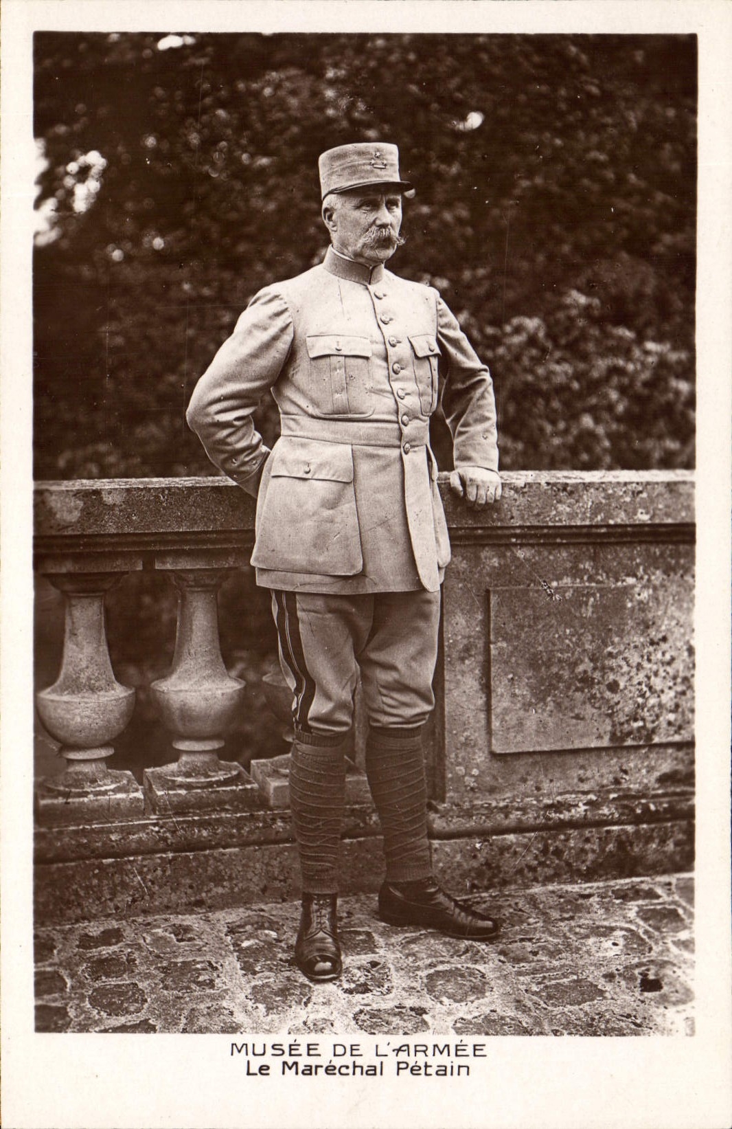 Le Maréchal Pétain — Musée de l'Armée — Édition Hôtel des Invalides