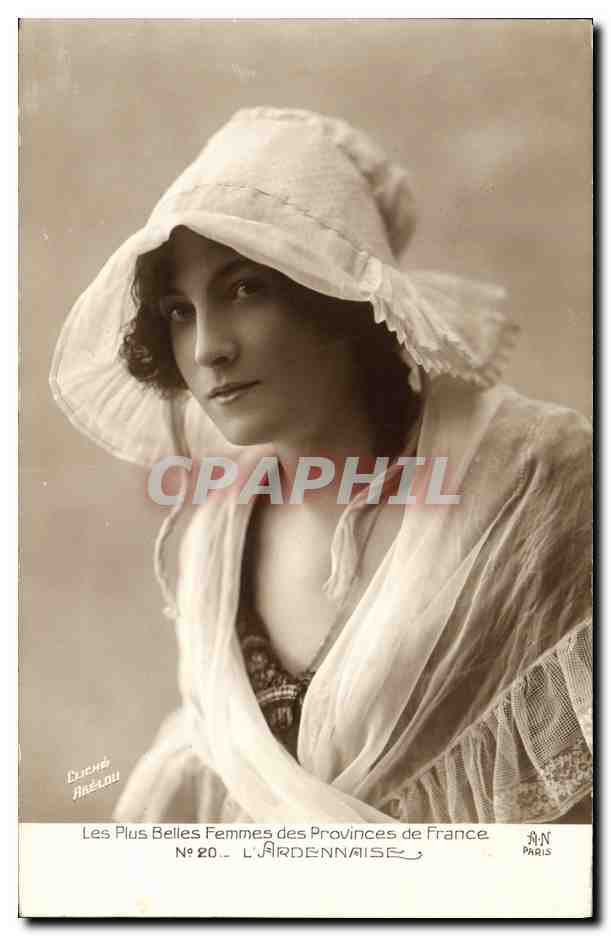 CPA Folklore L'Ardennaise 