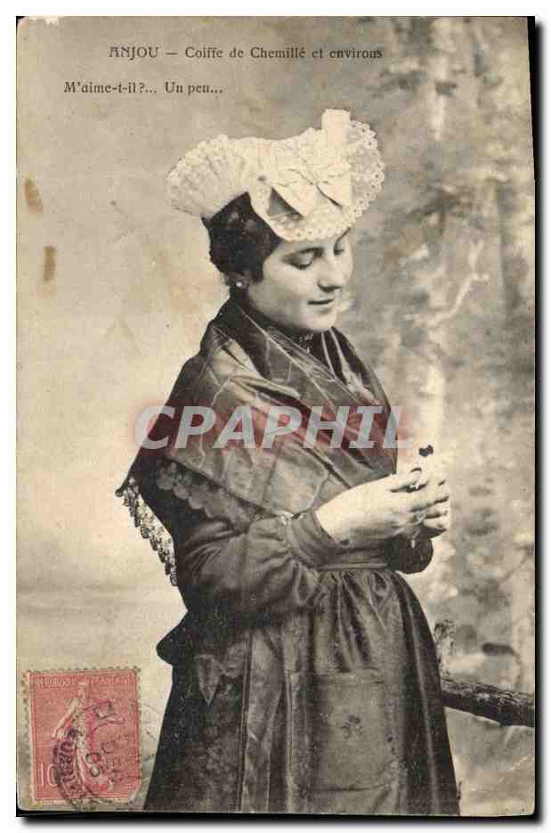 CPA Folklore Anjou Coiffe de Chemille et environs