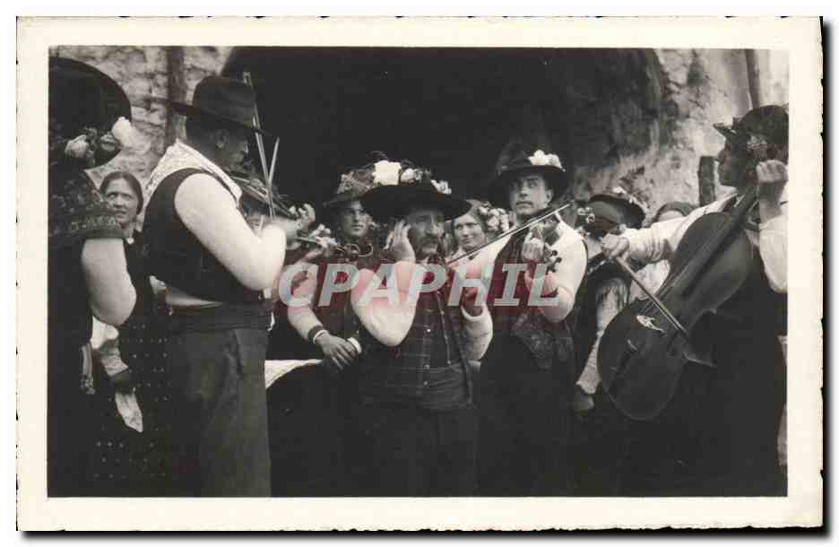 CPA Folklore Frinlano Costumi di Aviano 