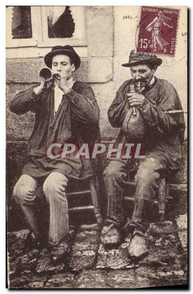 CPA Folklore Binious 