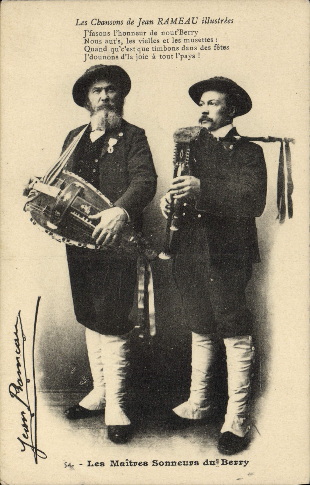 CPA Folklore Les maitres sonneurs du Berry 