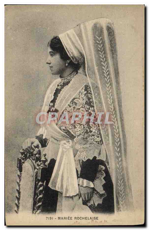 CPA Folklore Marie rochelaise Mariage 