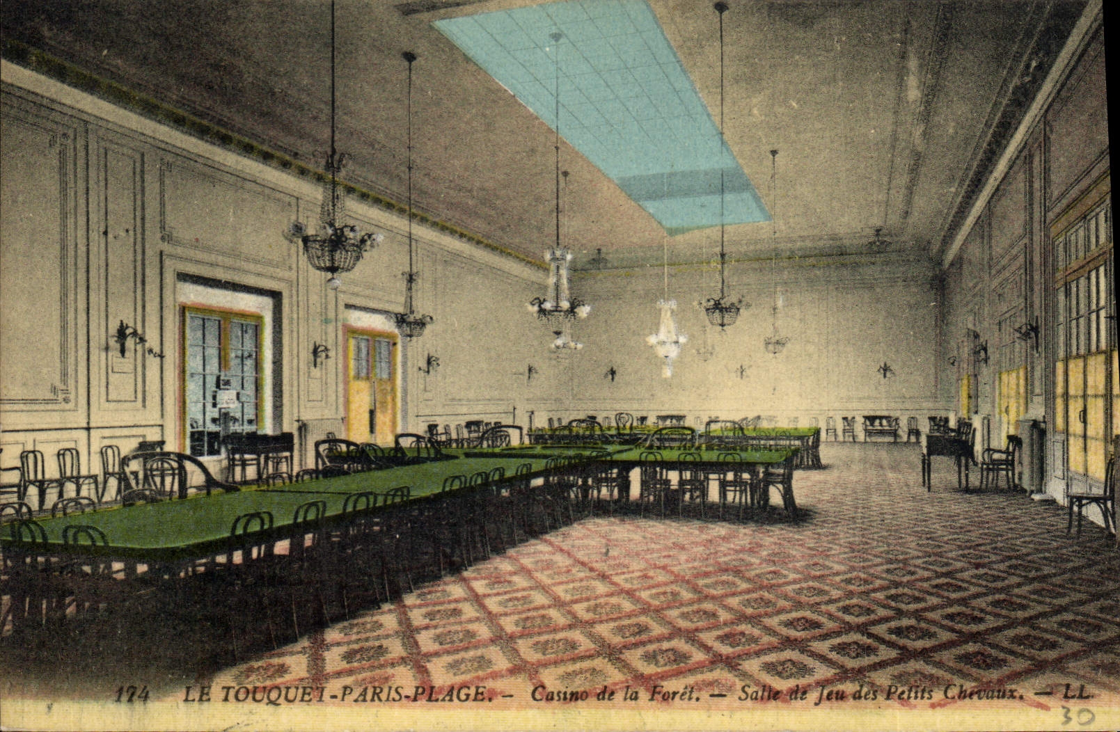 CPA Casino de la Foret Salle de jeu des petits chevaux Le Touquer Paris Plage 