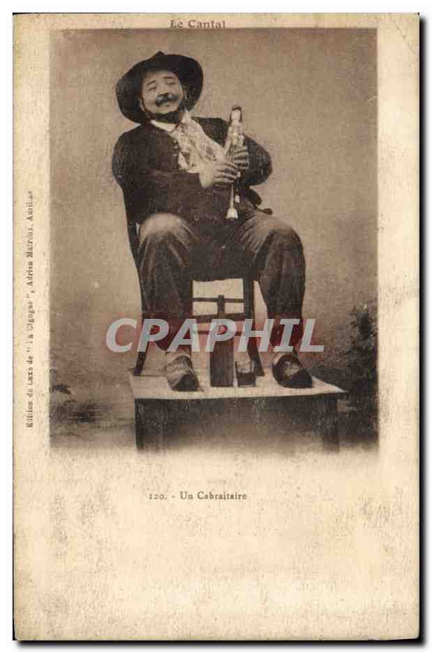 CPA Folklore Cantal Un Cabraitaire