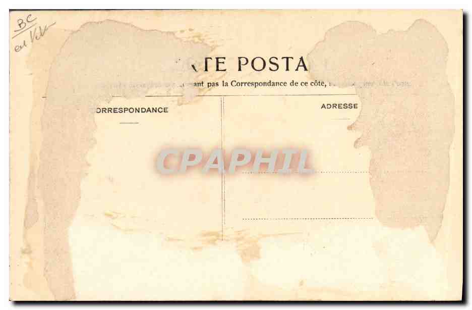CPA Folklore Au pays Basque Dans les Landes Vieille Landaise filant au rouet — Verso
