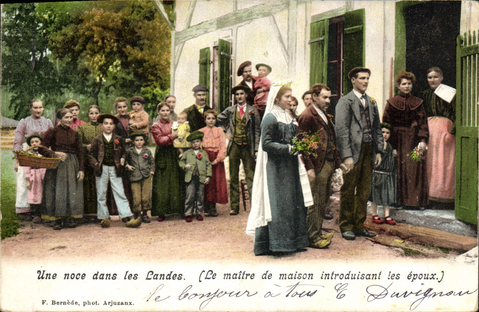 Une noce dans les Landes — Le maître de maison introduisant les époux — F. Bernède, phot. Arjuzanx.