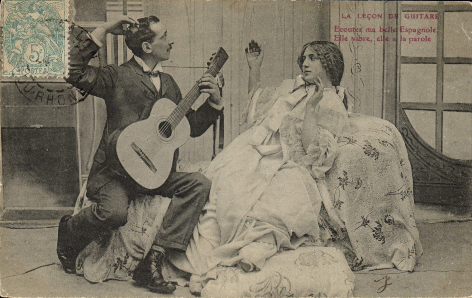CPA La lecon de guitare Ecoutez ma belle espagnole 