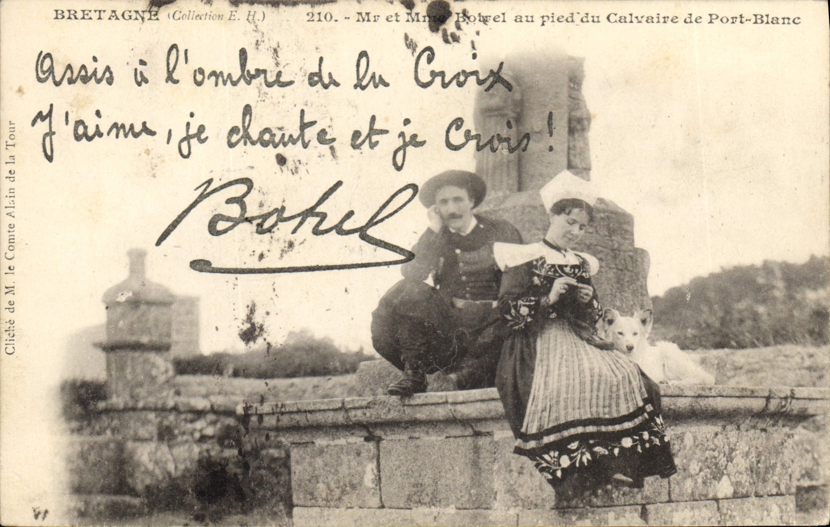 CPA Folklore Bretagne Mr et Me Botrel au pied du calvaire de Port Blanc 