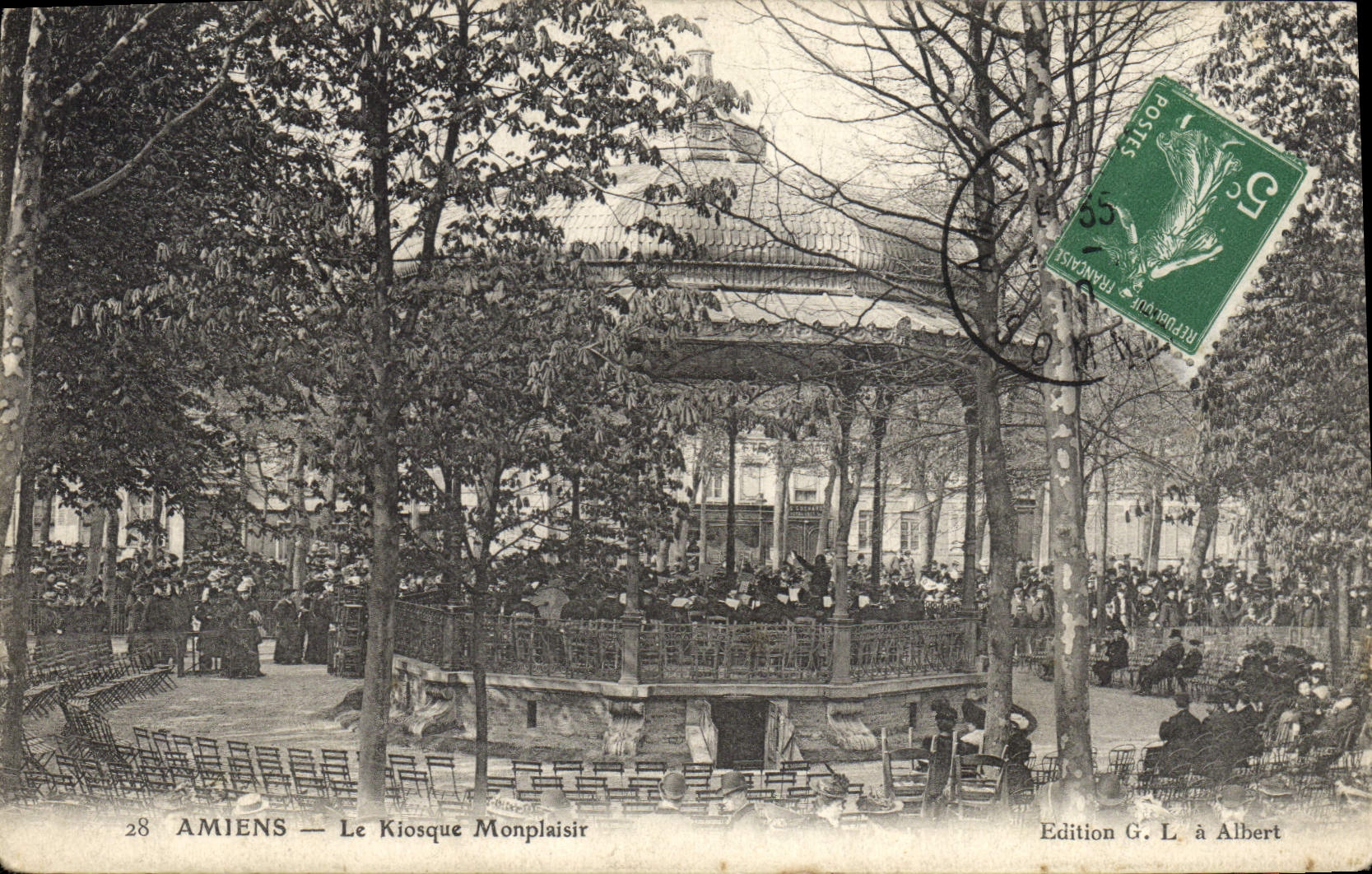 CPA Kiosque municipal Amiens 