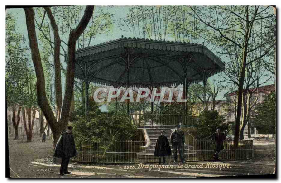 CPA Draguignan Le grand Kiosque 