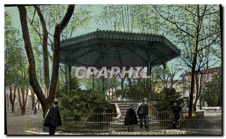 CPA Draguignan Le grand Kiosque 