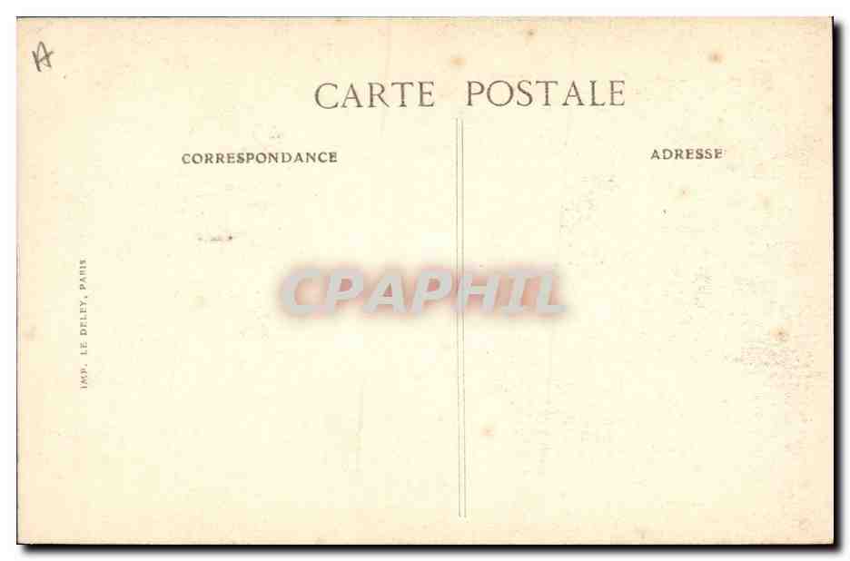CPA Militaria Les fetes de la Victoire a Paris 13 Juillet 1919 Sur les marches de l'hotel de ville Poincare Marechal Joffre Marechal Foch — Verso