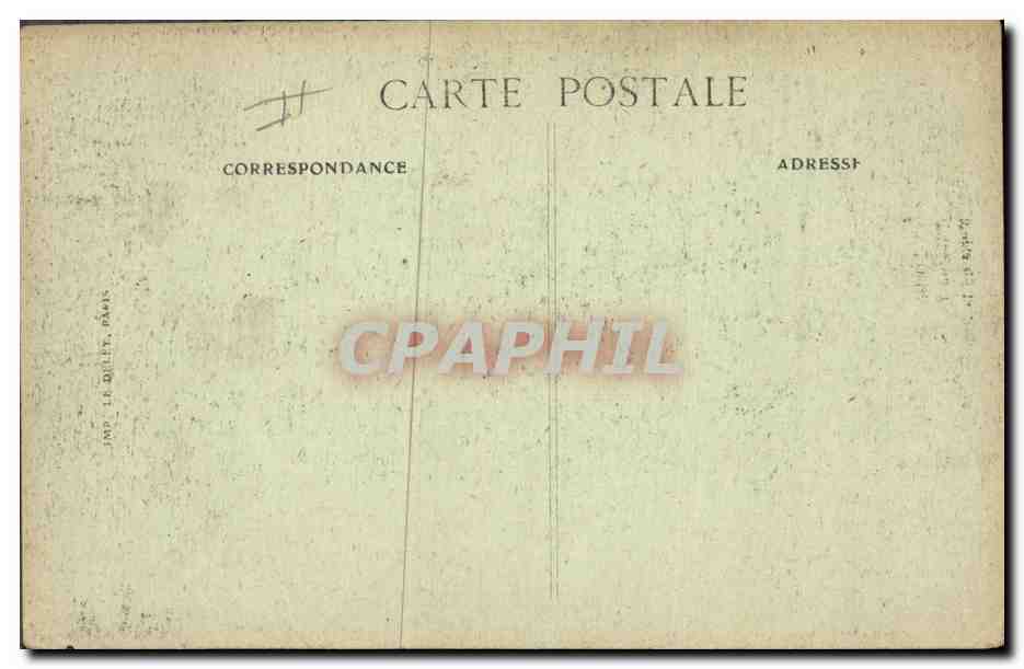 Les Fêtes de la Victoire à Paris — 13 juillet 1919 — M. Poincaré, le Maréchal Joffre, le Maréchal Foch — éditée par B.D. — Reverso