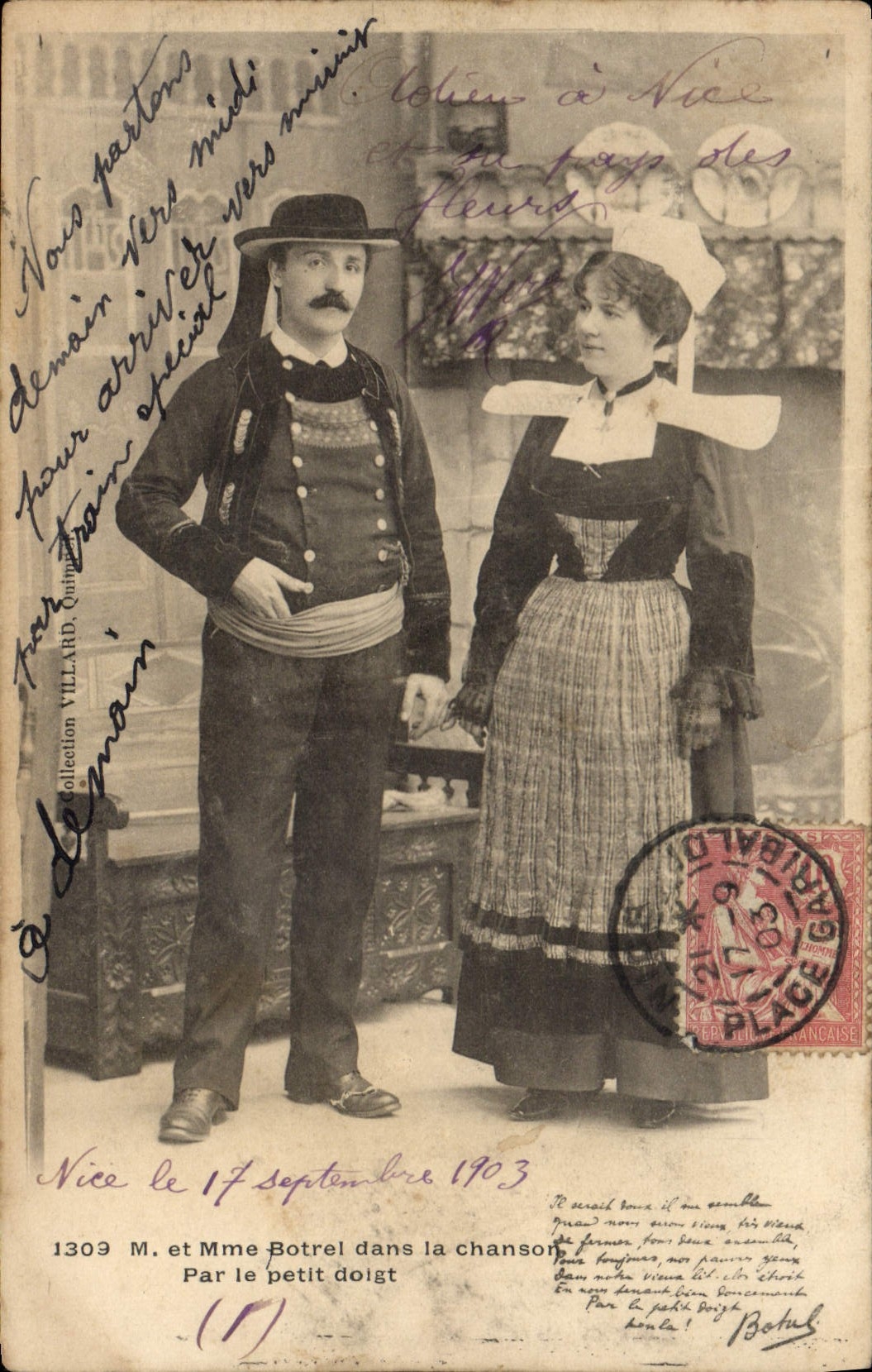 CPA Folklore Botrel Mr et Mme Botrel dans la chansons Par le Petit doigt 