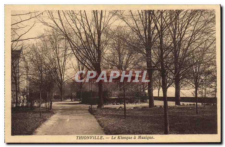 CPA Kiosque a musique Thionville 