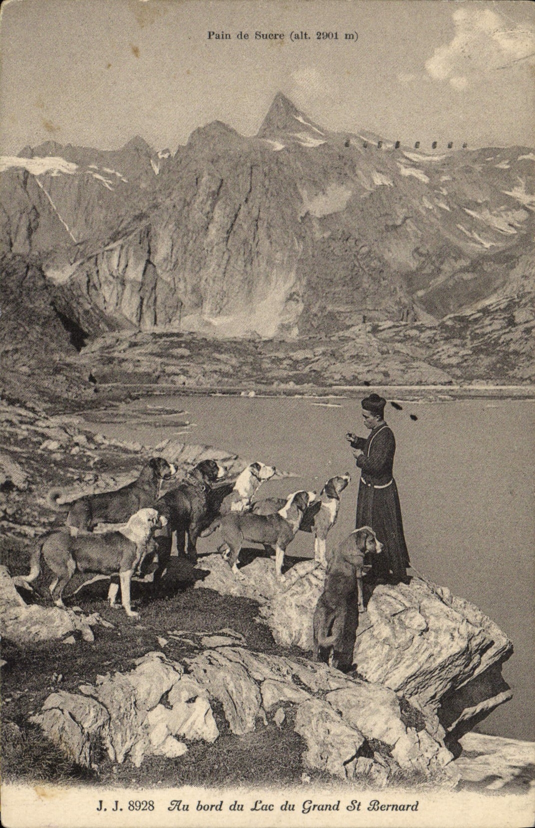 Pain de Sucre (alt. 2901 m) — Au bord du Lac du Grand St Bernard — J.J. 8928