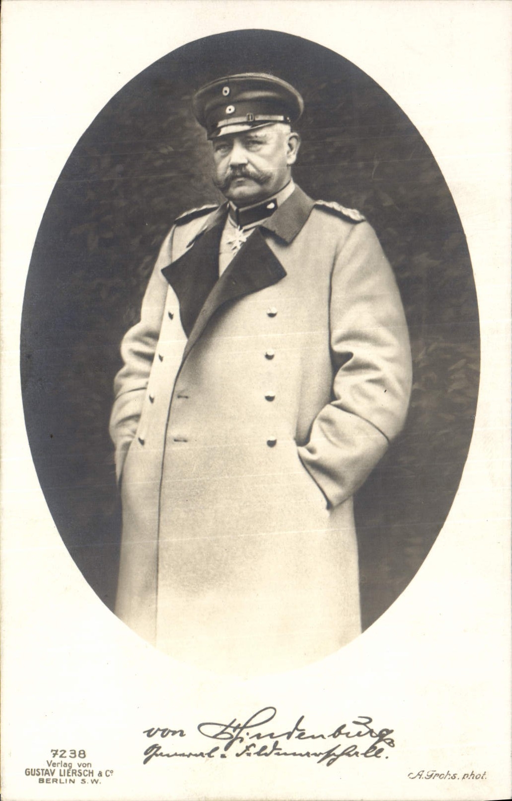 Général von Hertzenburg — Feldmarschall — Verlag von GUSTAV LIERSCH & C°, BERLIN S.W. - Anverso