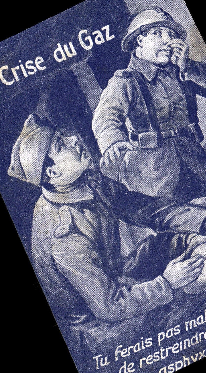 CPA Militaria La crise du gaz 
