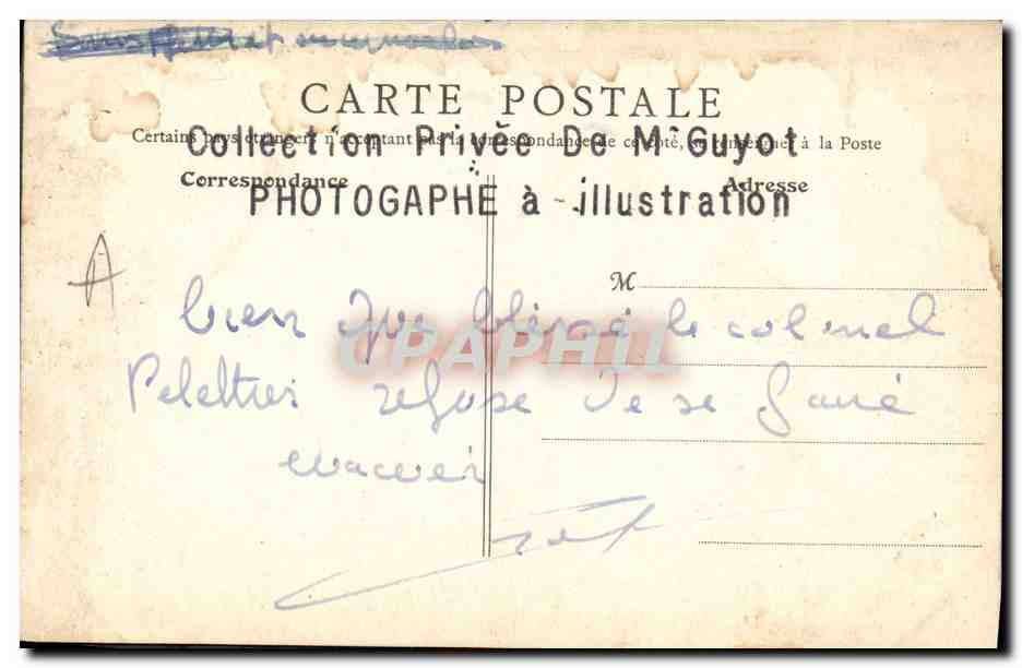 Soldats en terrain dévasté — Collection privée de M. Guyot — Éditeur : Photographe à Illustration — Reverso