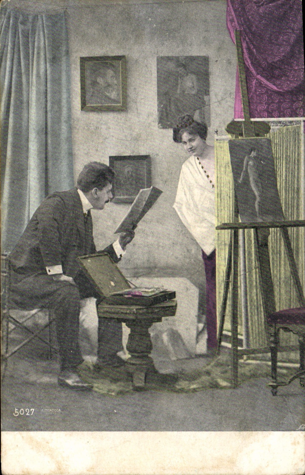 CPA Femme Peinture 