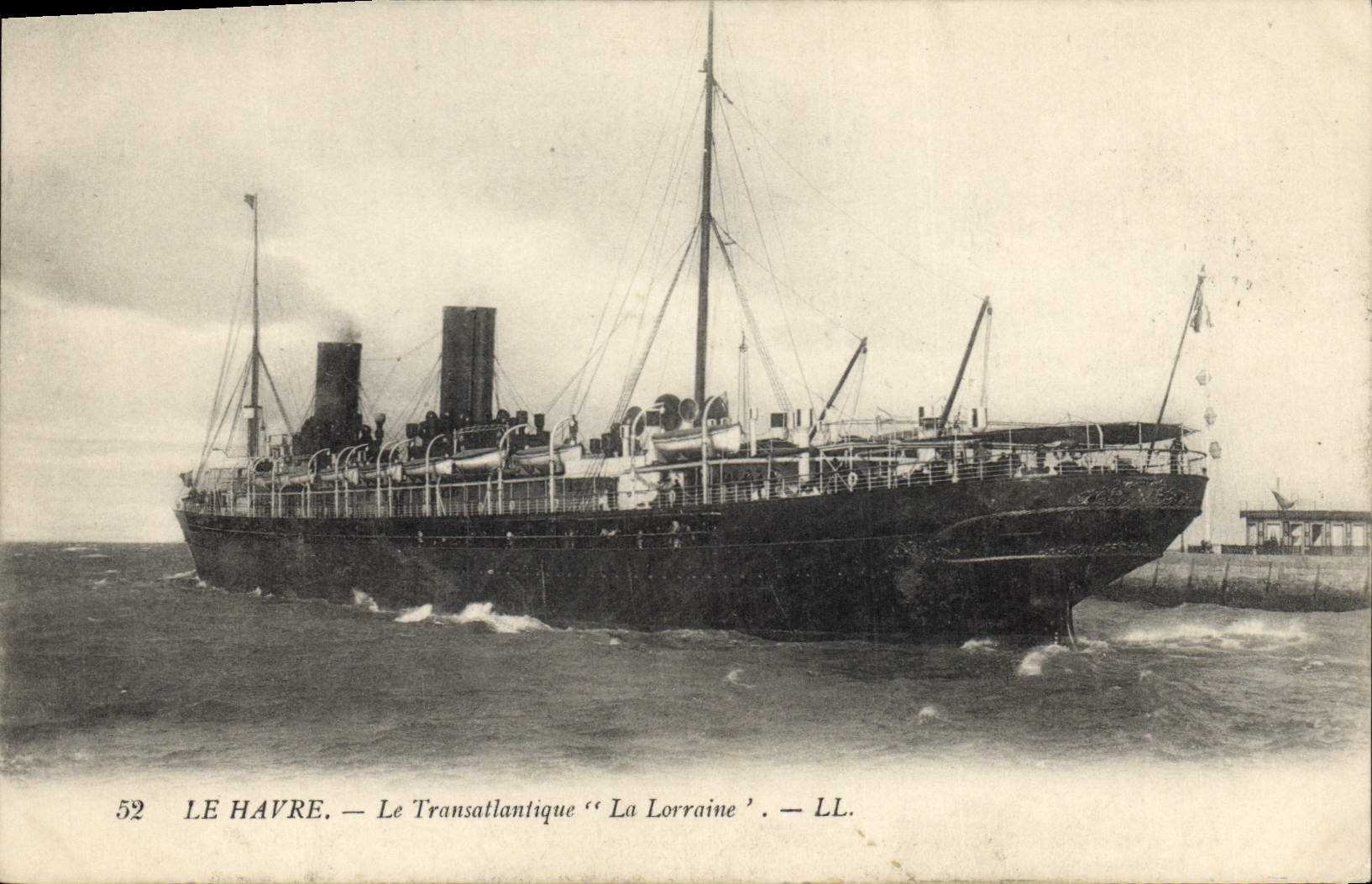 Le Havre — Le Transatlantique 'La Lorraine' — LL. — N° 52