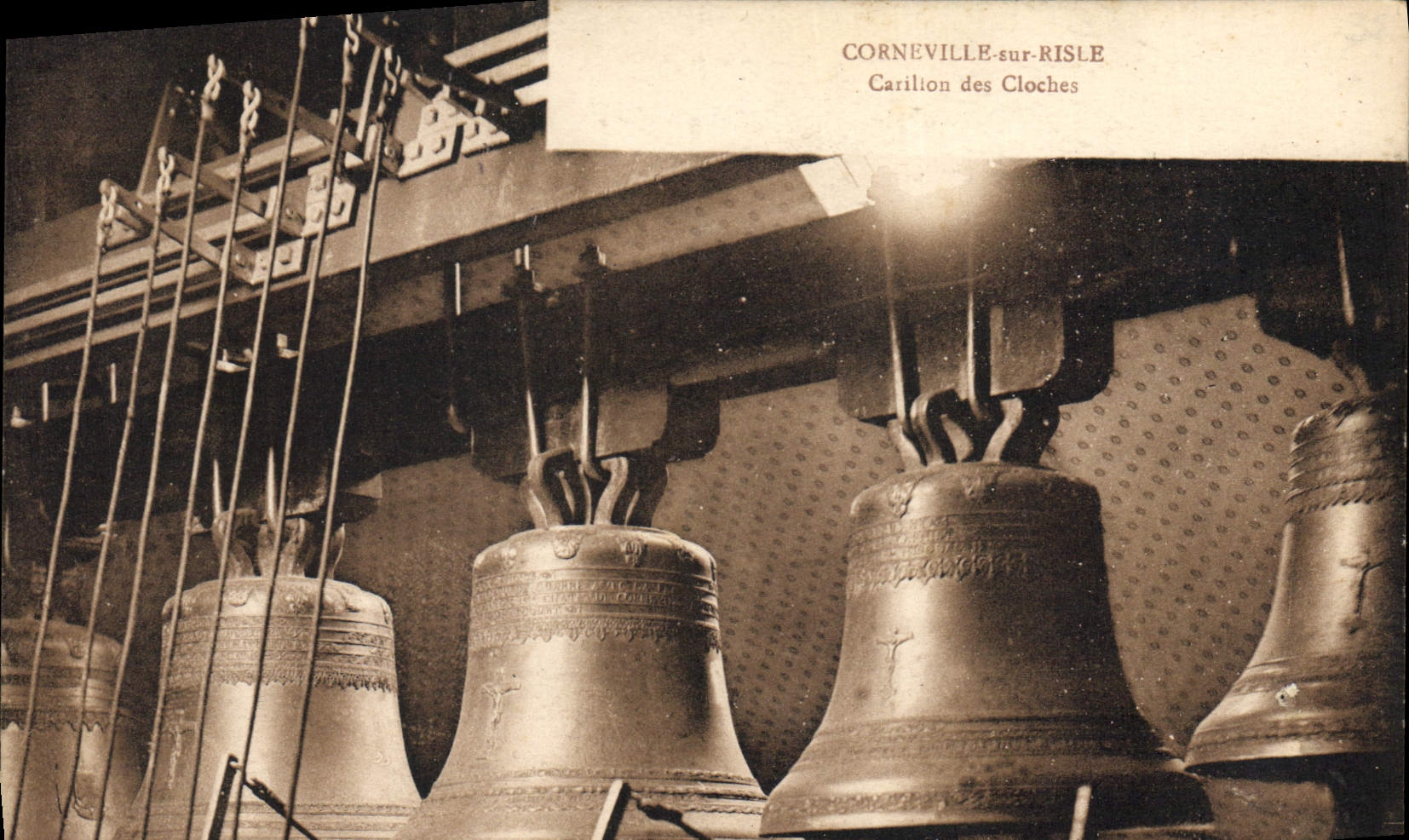 Corneville-sur-Risle — Carillon des Cloches — éditeur CPAPHIL, n° 37