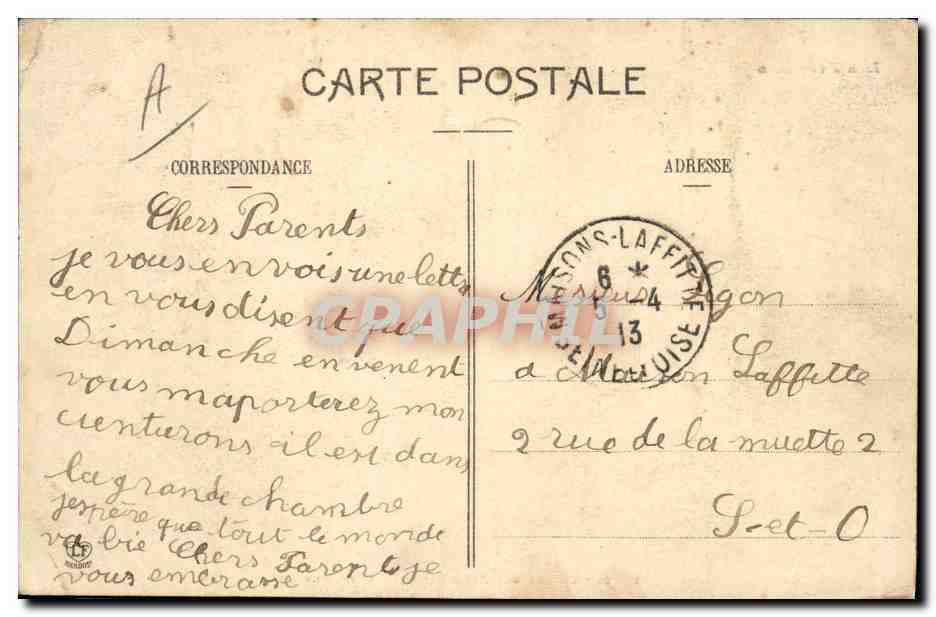 CPA Chien Chiens des Pyrenees Le dejeuner — Verso