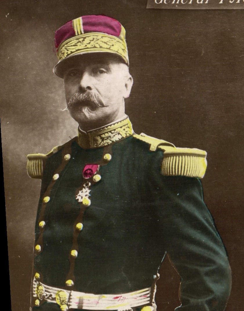 CPA Militaria General Pau