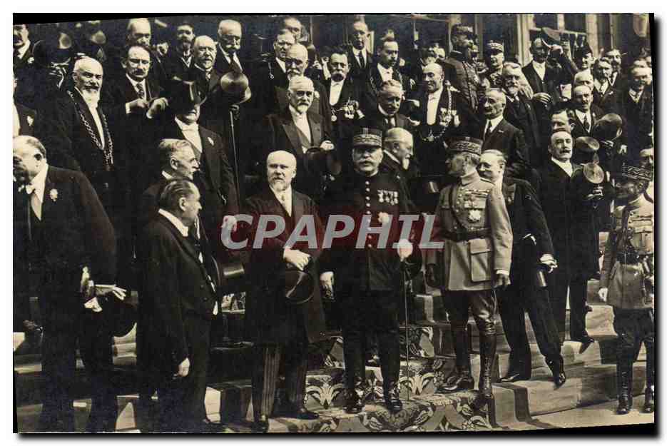Groupe de personnalités politiques et militaires — Paris, 1919 — éditeur non identifié