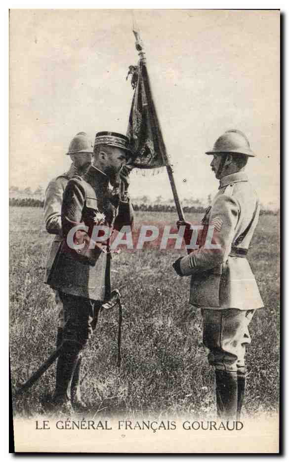 CPA Militaria Le general Francais Gouraud 