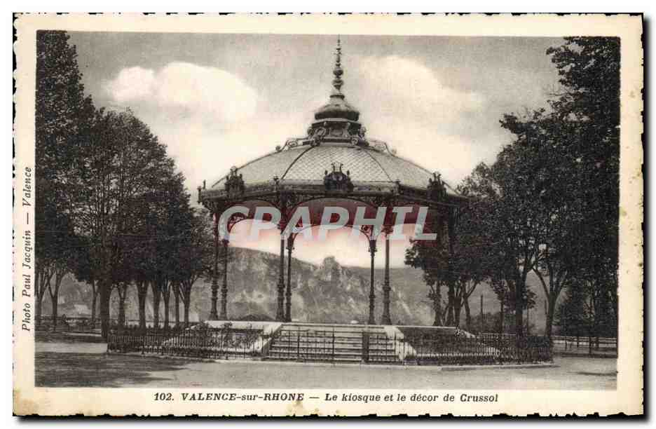 CPA Kiosque et le decor de Crussol Valence sur Rhone 