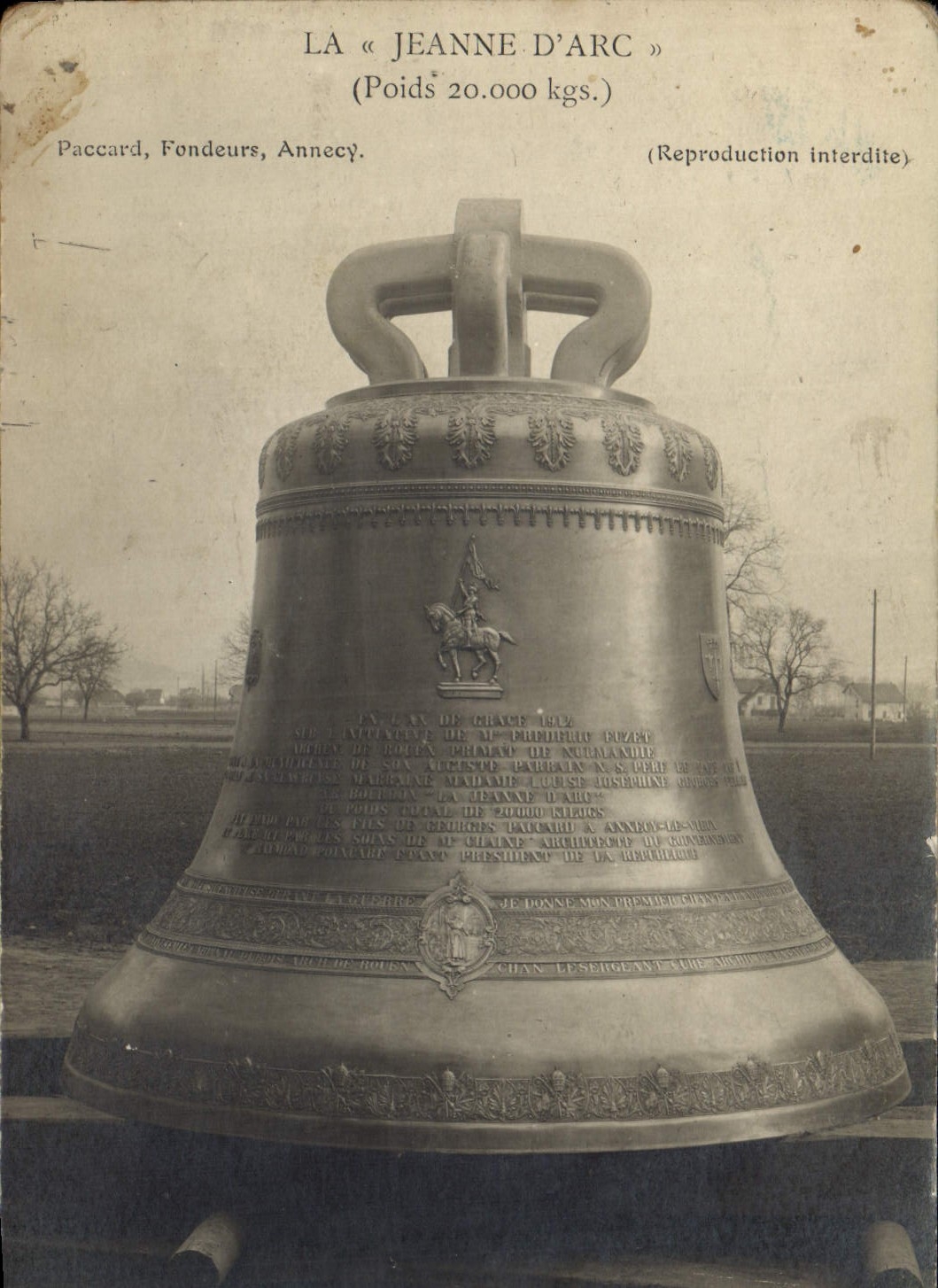 CPA Cloche La Jeanne d'arc
