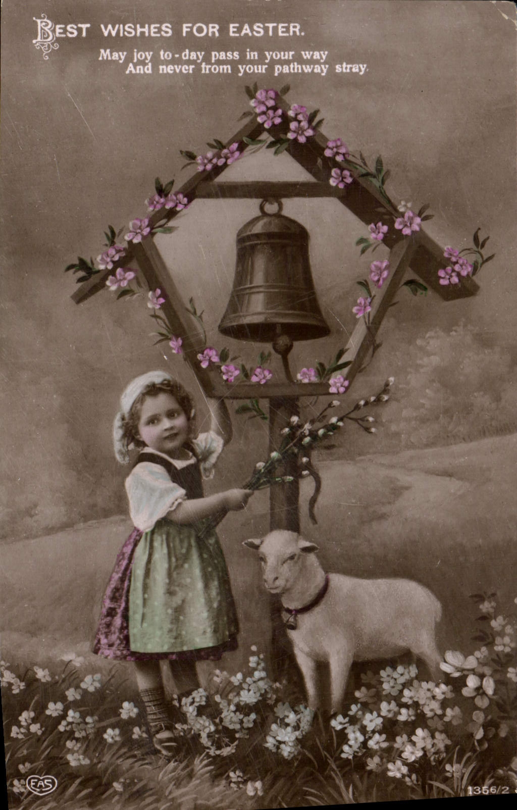 CPA Cloche Enfant Mouton Paques 