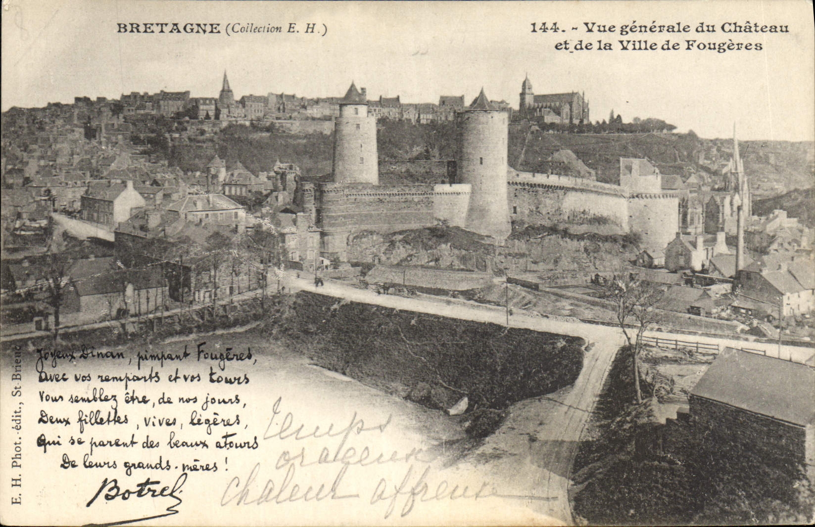 CPA Folklore Botrel Vue generale du chateau et de la ville de Fougeres 