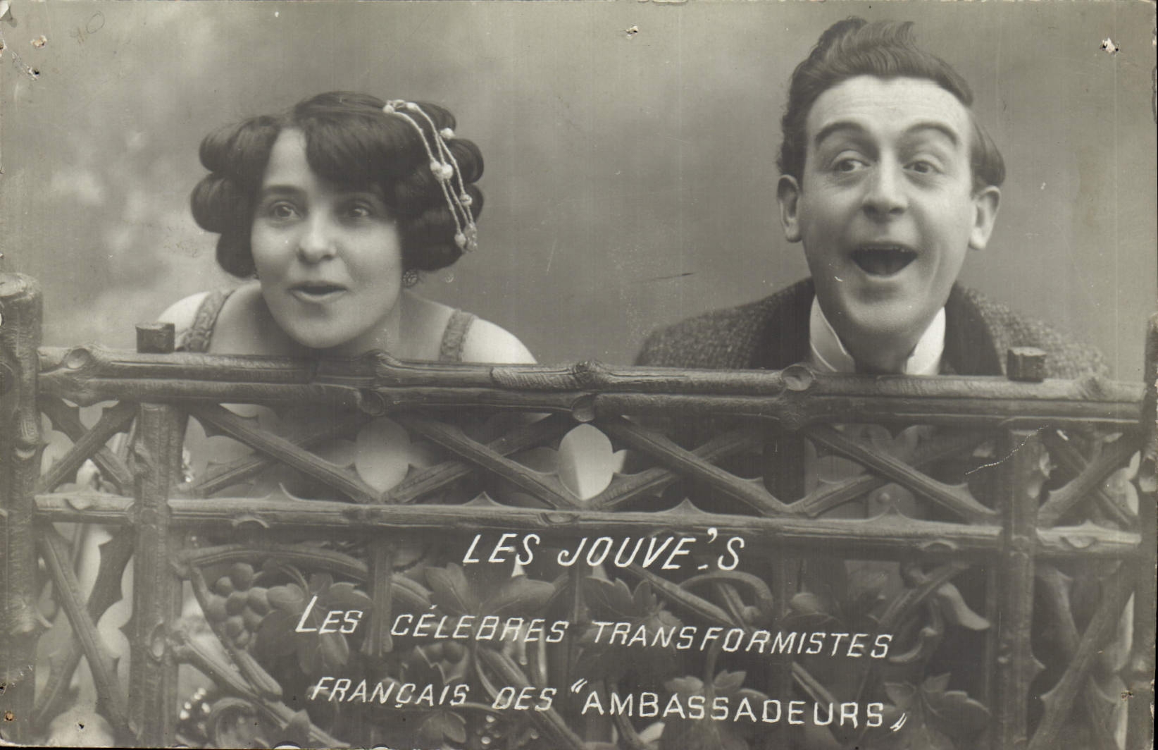 CPA Les Jouve's Les celebres transformistes francais des Ambassadeurs