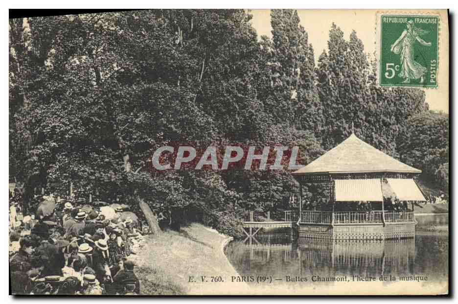CPA Kiosque Paris Buttes Chaumont l'heure de la musique