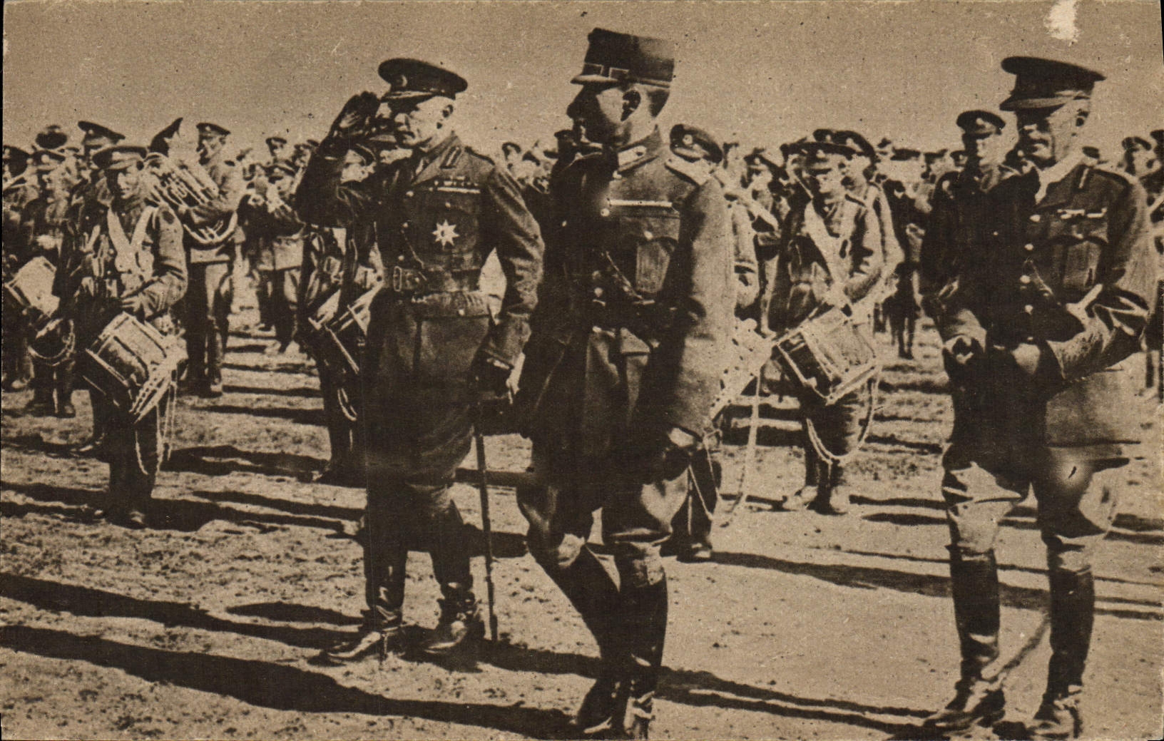 Majors britanniques et l'État en Macédoine — Collection Privée de M. Guyot, C. Malecult, phot. édit., Paris
