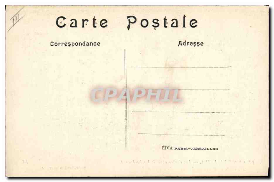 Les cloches après le bombardement — Reims — ÉDIA PARIS-VERSAILLES — Reverso