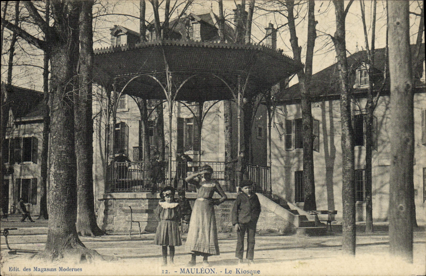 Mauléon - Le Kiosque — Edit. des Magasins Modernes, n°12 - Anverso
