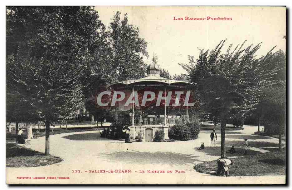 CPA Kiosque Salies de Bearn Le kiosque du parc 