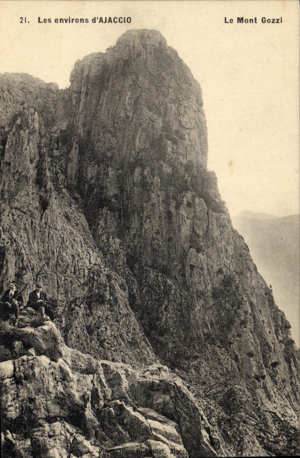 Les environs d'AJACCIO — Le Mont Gozzi — Photo Hameau-Cahiet, Ajaccio, n°21