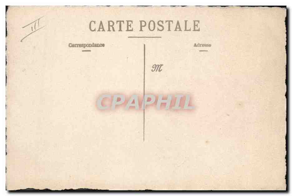 Famille en extérieur — groupe de personnes — éditeur non identifié — Reverso