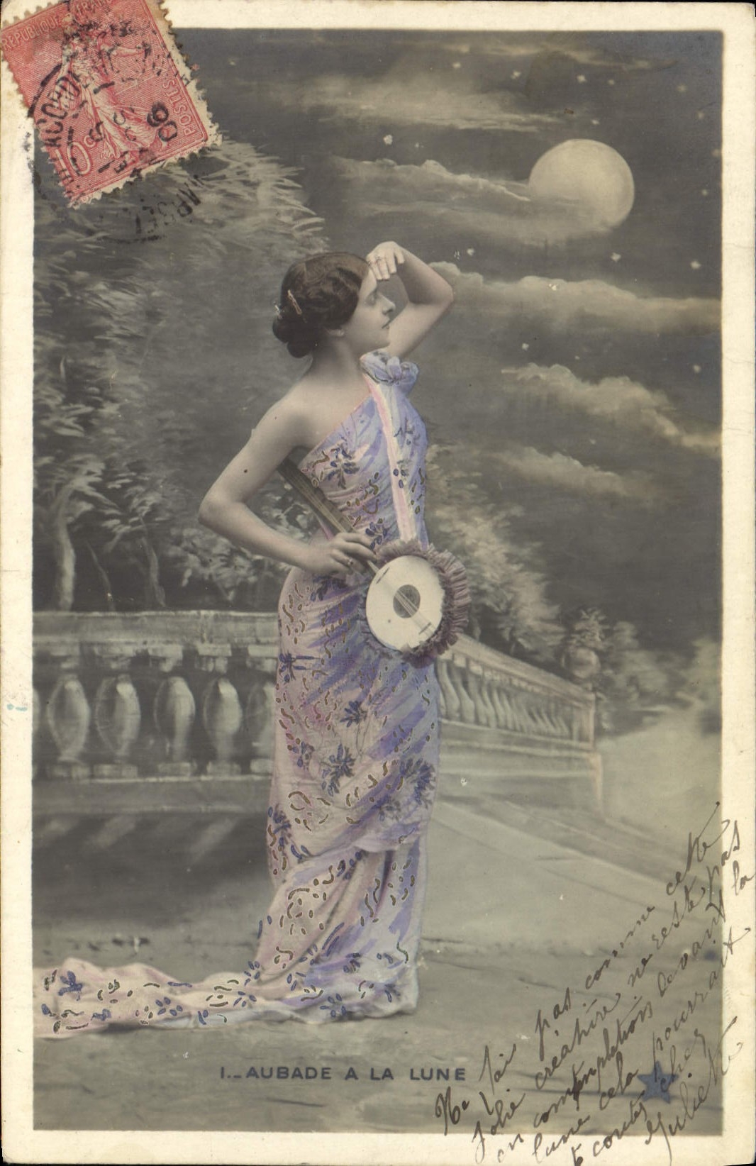 CPA Femme Aubade a la lune 