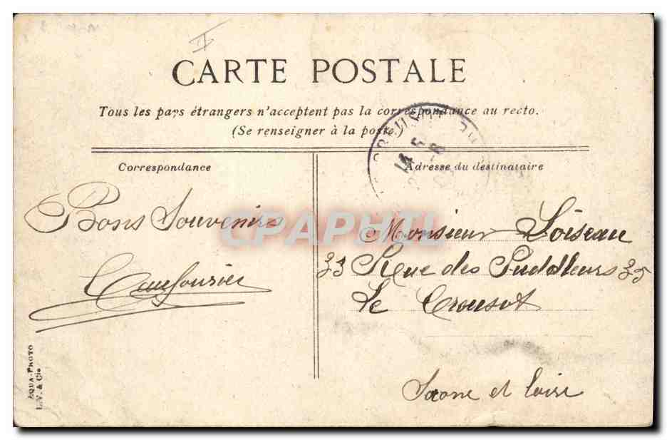 CPA Chien Chiens Femme Coin de plage  — Rückseite