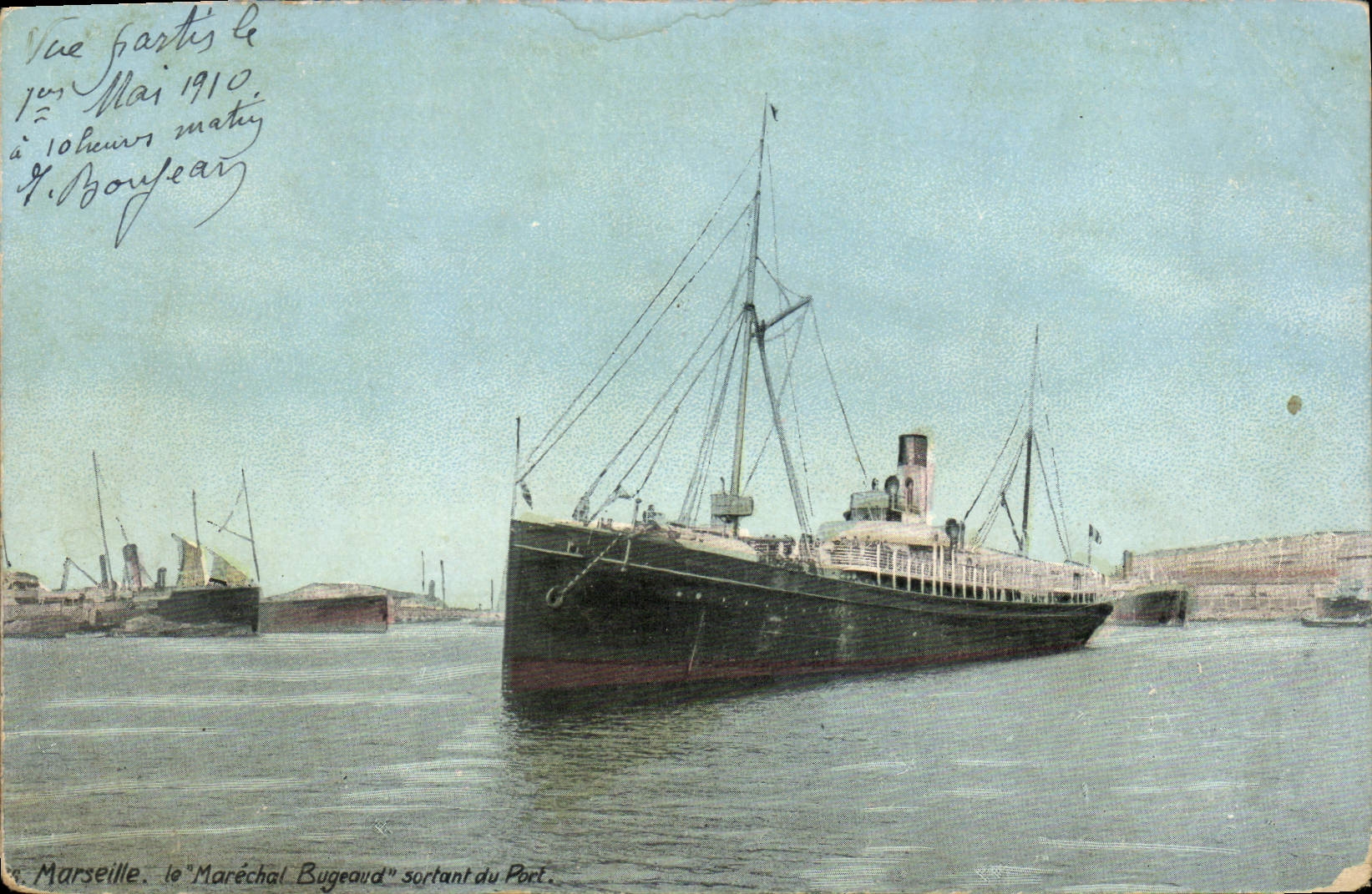 Marseille — Le "Maréchal Bugeaud" sortant du port — Aqua-Photo L.V. & Cie